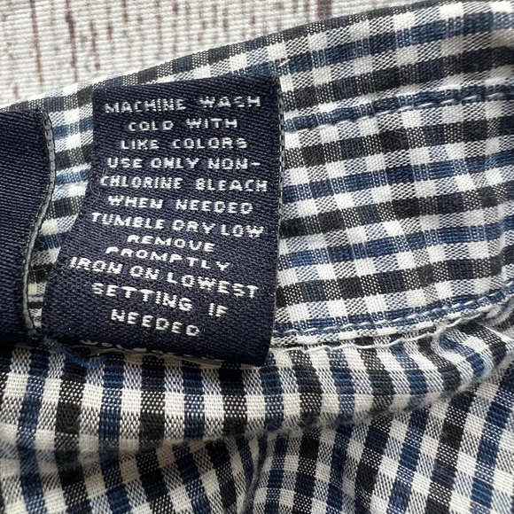 Nautica Boys Gingham Button Down Shirt Size 5 - Picture 6 of 7